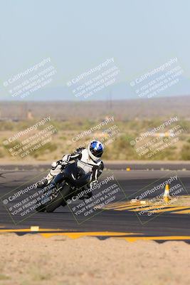 media/May-12-2024-SoCal Trackdays (Sun) [[ad755dc1f9]]/1-Turn 11 (730am)/